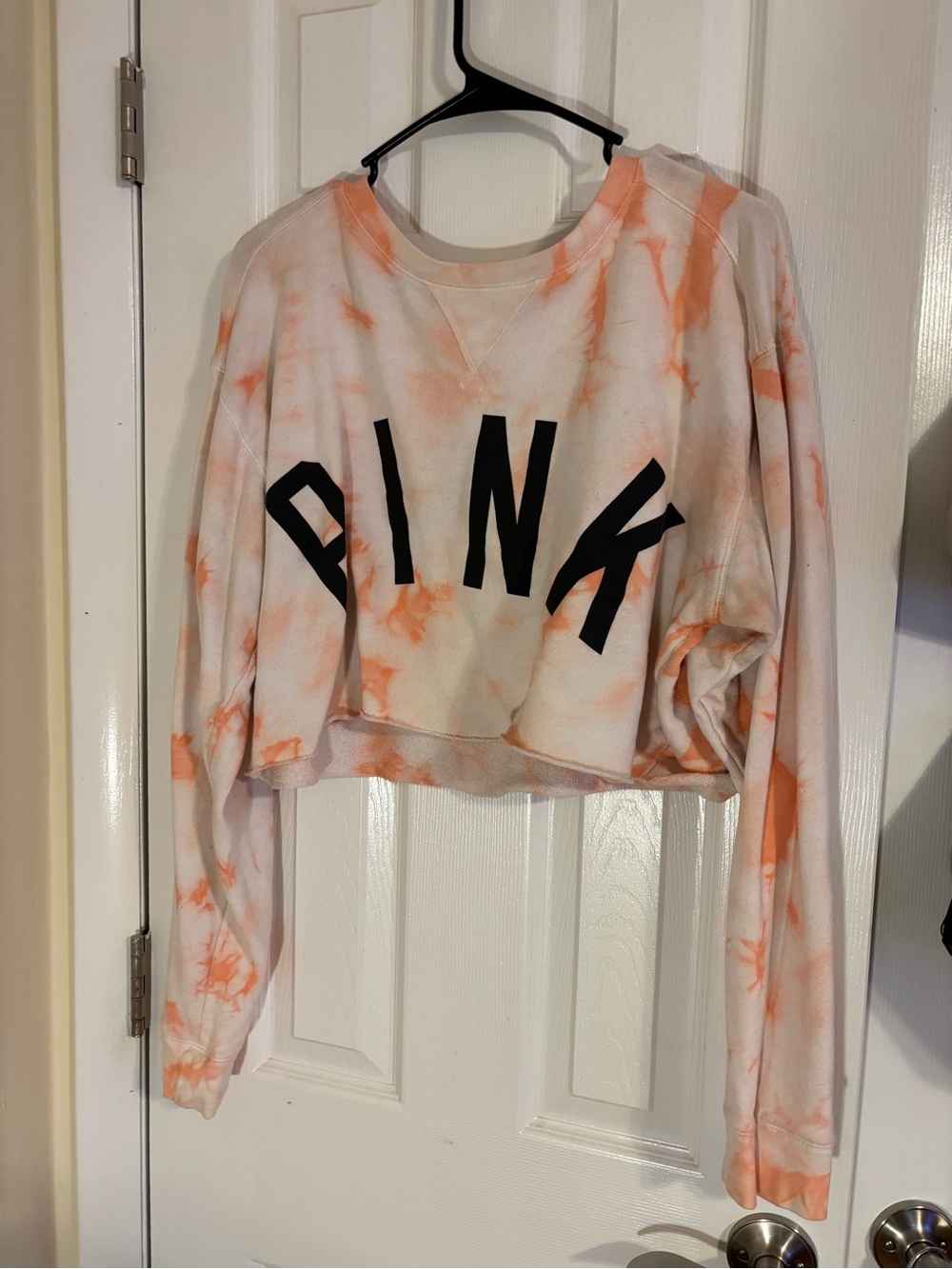 PINK Victoria’s Secret Peach Coral Tie-Dye Cropped Sweatshirt Size Medium (2018)